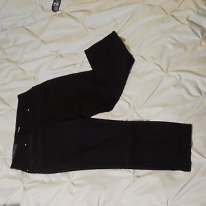 Hilary Radley Capri pants